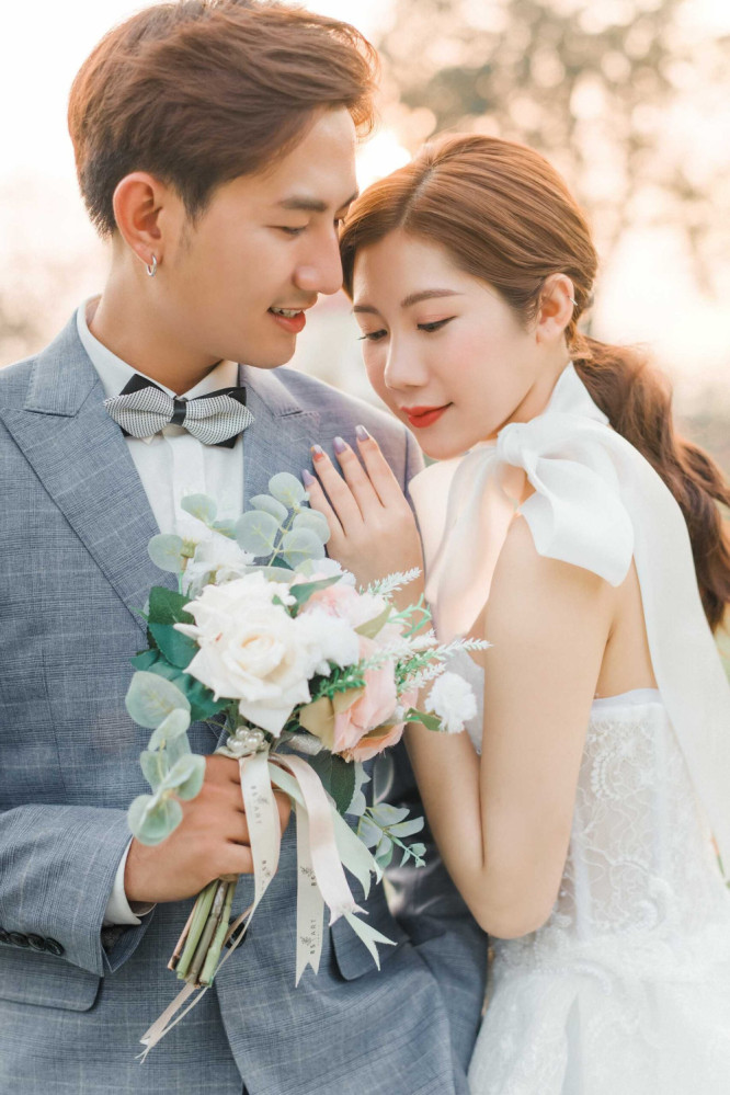 TỔNG HỢP 6 LƯU Ý KHI ĐẶT THIỆP CƯỚI