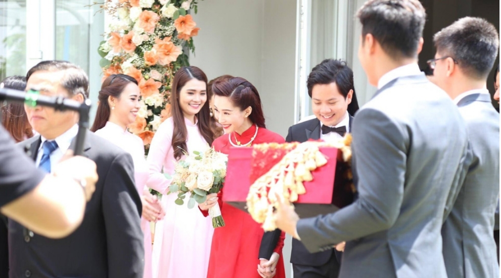 le ruoc dau trong dam cuoi (2)